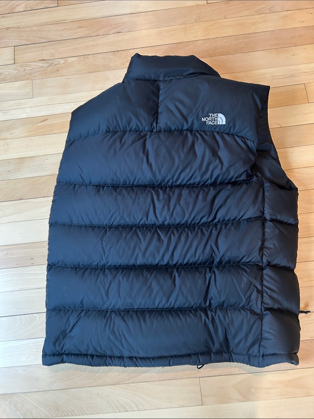 The North Face Black 700 Down Puffer Vest size Large - Picture 4 of 4